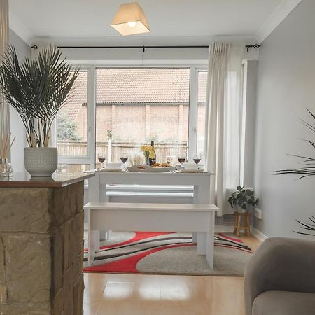 Idyllic 3-Bed House. 5-Min From Channel Tunnel Villa Folkestone Ngoại thất bức ảnh
