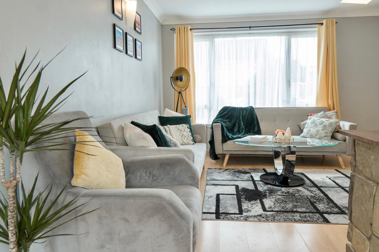 Idyllic 3-Bed House. 5-Min From Channel Tunnel Villa Folkestone Ngoại thất bức ảnh